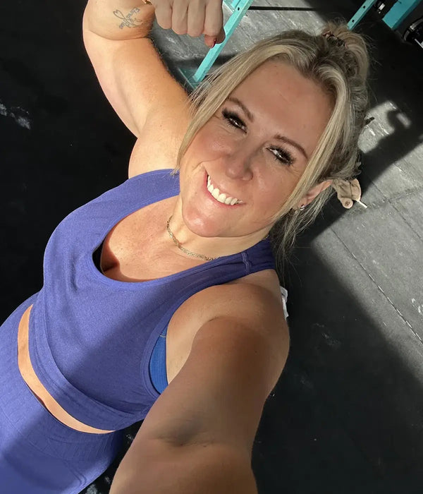 Lorraine Calder